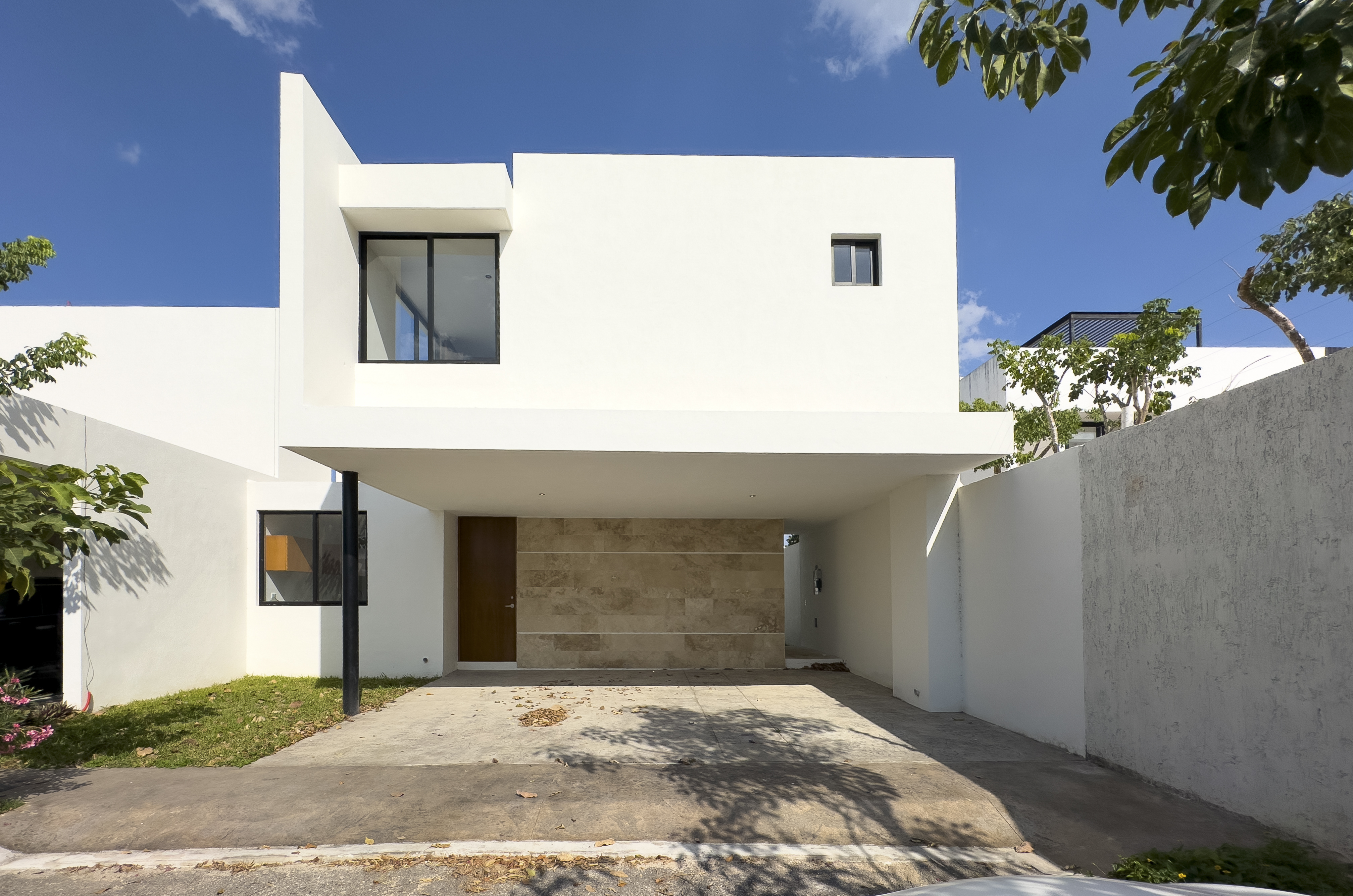 1804-Casa-en-venta-de-3-recamaras-en-Conkal-al-norte-de-Merida-equipada-y-amueblada (1).jpg